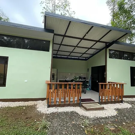 Casa Black Chaini Puerto Viejo de Talamanca Exterior photo